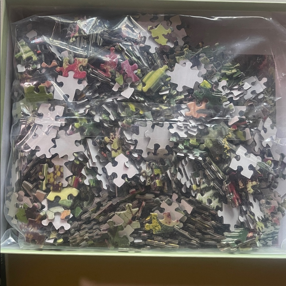 Botanical 1000-Piece Puzzle - Multicolor - Picture 2 of 3